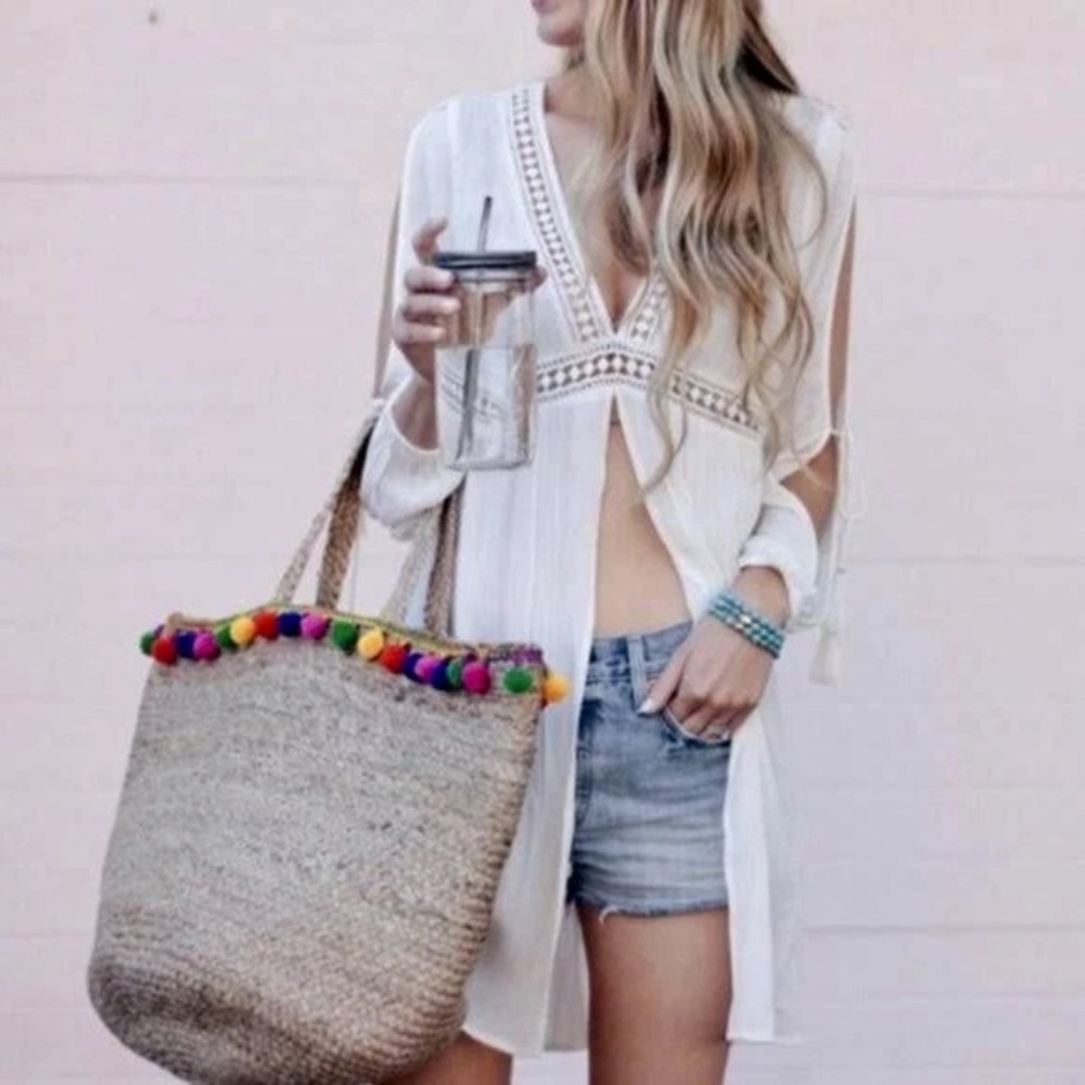 Sun & Shadow Boho Lace + Tie Tunic Long Sleeve Cover Up in White Small